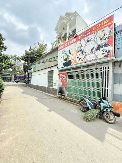 Cho thuê mặt bằng kinh doanh hoặc để ở 65m2 gần chợ Tân Bình,Dĩ An