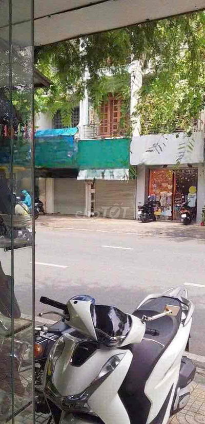 MẶT TIỀN NGUYỄN TRẢI CÓ CHỔ Ở LẠI KD TỰ DO