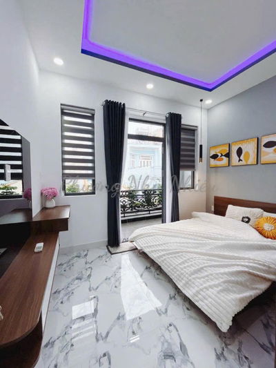 Cho thuê phòng trong nhà nguyên căn1135 huỳnh tấn phát quận 7 giá 3tr5