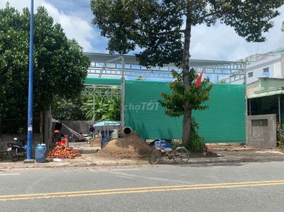 Kho tp mới 300m có  điện 3 pha