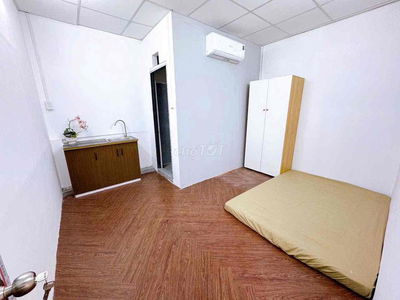 STUDIO Mới ngã tư ga Hà Huy giáp Nội thất như hình giá tốt