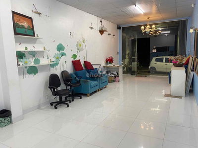 Nhà để không cho thuê rẻ nhờ giữ nhà dùm