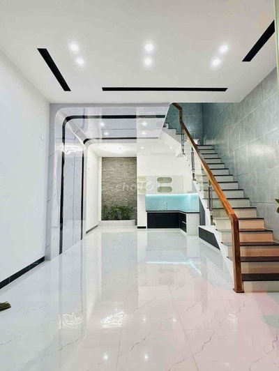 Cho thuê nhà mới hẻm xe hơi 436B đường 3/2, dt 4,5 x 16m, 4p 2L ST