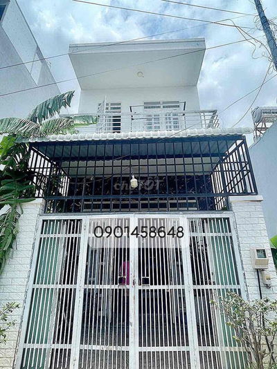 Nhà 2 tầng 2pn2wc có nội thất khu yên tĩnh đường xe hơi Tam Đa