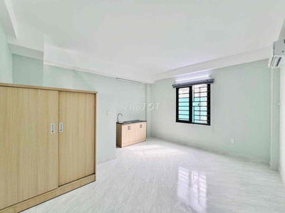 Phòng Cửa Sổ Full Nội Thất ở Lê Văn Duyệt gần Chợ Bà Chiểu, Bình Thạnh