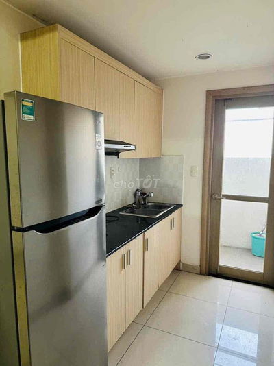 Cho thuê căn hộ City Tower mặt tiền QL13, gần Aeon Vsip1 1pn 5tr/tháng