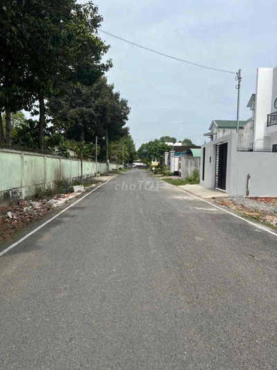 Đất rẻ định hoà