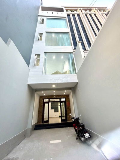 NHÀ MỚI SÂN BAY! Nhà mặt tiền 99C Yên Thế, P2, Q.Tân Bình. DTSD 600m2