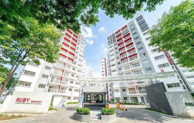 Bán căn hộ 2PN 2WC DT 68m2 khu Ruby Celadon City