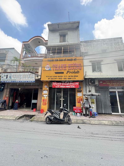 nhà cho thuê nguyên căn . mở văng phòng hoặc công ty