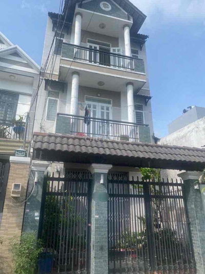 🏡 Bán Nhà 3 Tầng - Sổ Riêng, DT 90m2 - Hẻm Xe Hơi 🚗 Giá 6.3 Tỷ - Đ/C :