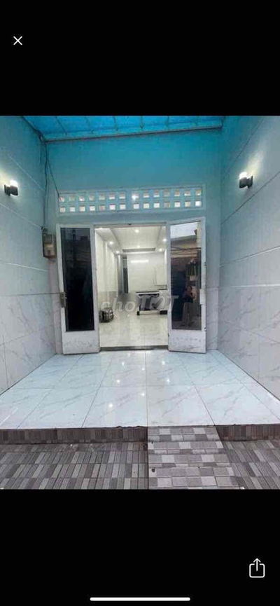 nhà cap bon còn mới đẹp có sân rộng 2pn 1wc gần chợ hiệp bình