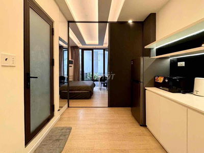 Cho thuê 1pn hót hít 1 thời trống lại,nằm tại trục đường chính, HBT Q3
