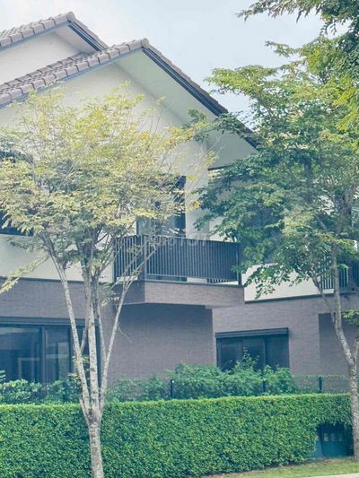 Bán căn nhà phó vườn căn góc đẹp hía 5 tỷ/căn