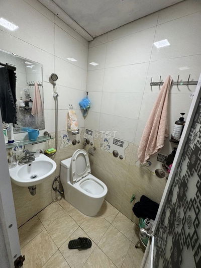 Bán gấp nhà Định Công Thượng ngõ nông dân xây 35m2 3 tầng chỉ 4 tỷ