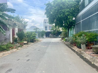 Cần bán gấp 53m2 (4mx13.3m), sát trường học, dân cư đông, full thổ cư