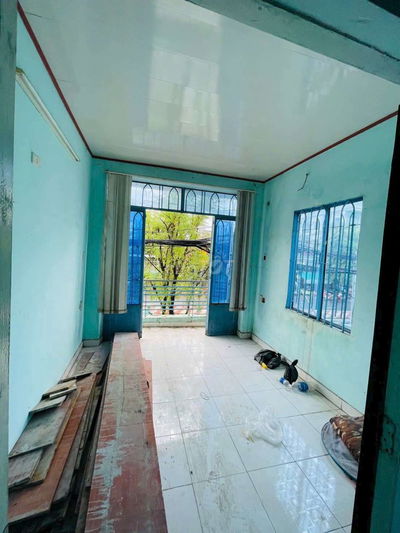 NHÀ VỊ TRÍ KINH DOANH MẶT TIỀN 2253 Huỳnh Tấn Phát .Thị Trấn Nhà Bè cũ