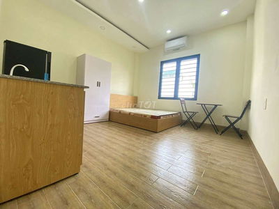 CHO THUÊ PHÒNG CỬA SỔ TRỜI PHẠM VĂN CHIÊU FULL NỘI THẤT