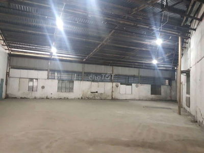 Cần cho thuê kho xưởng MT đường Huỳnh Tân Phát Q7