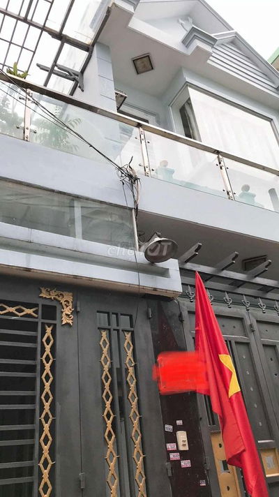 TRUNG TÂM BÌNH TÂN - 8 x 12 - ĐƯỜNG SỐ 6 - GẦN TRƯỜNG HOÀNG VĂN THỤ