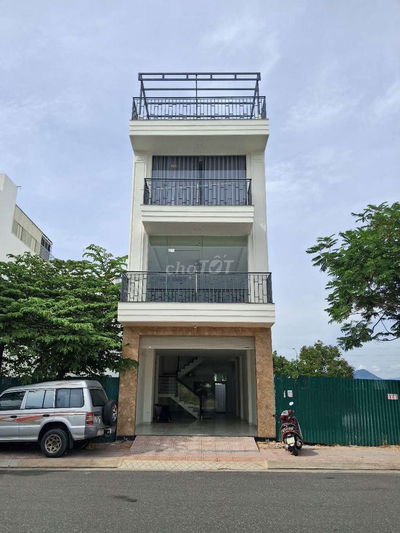 Bán gấp nhà 1 trệt 3 lầu khu đô thị Lê Hồng Phong 2