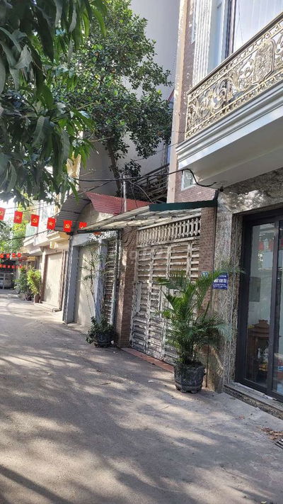 Nhà Hồ Tùng Mậu 4 tầng 39m ngõ xe máy gần ga tàu điện giá 5.98 tỷ