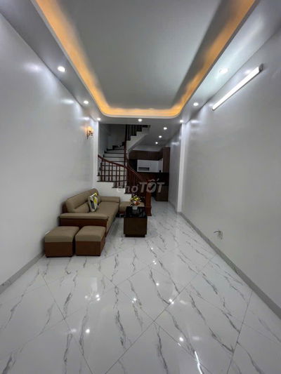 TÔN ĐỨC THẮNG - NGÕ THÔNG - Ô TÔ ĐỖ CỬA - 35M2 - 9.3 TỶ