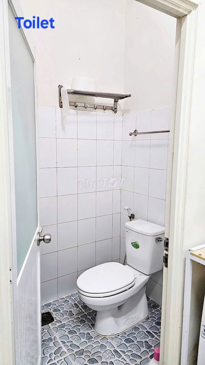 Cho Thuê Căn hộ 212B Nguyễn Trãi Ngay Ốc Đào, DT60m2 2PN, 1