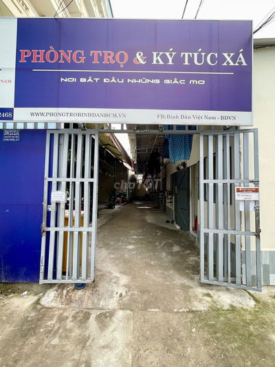Ký túc xá 300 Nguyễn Văn Linh giá chỉ từ 650K/ tháng