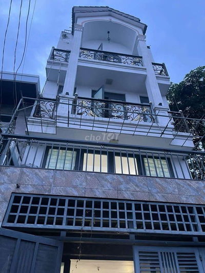 Cho thuê nhà nguyên căn 1 trệt 2 lầu, có 4pn, hẻm xe hơi. Nhà mới tinh