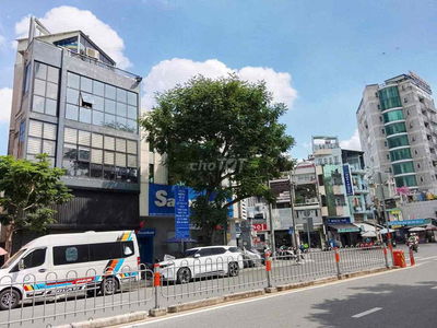 Cho thuê nhà MT đường Nguyễn Cư Trinh gần KS Pullmal ngang 7m5- 4 lầu