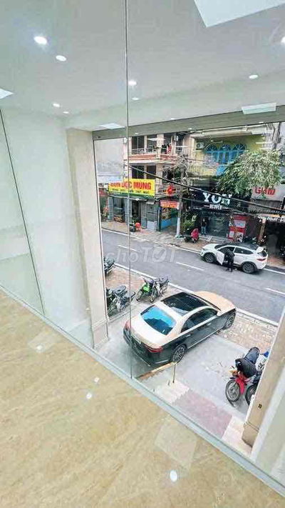 Số 2 Nguyễn Khang Dt: 82m2 x Mt: 5m Cầu Giấy
