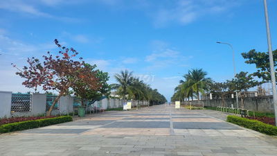 Bán 3 lô mặt tiền, vị trí đẹp, tại đường Trường Sa, gần FPT, Hòa Hải