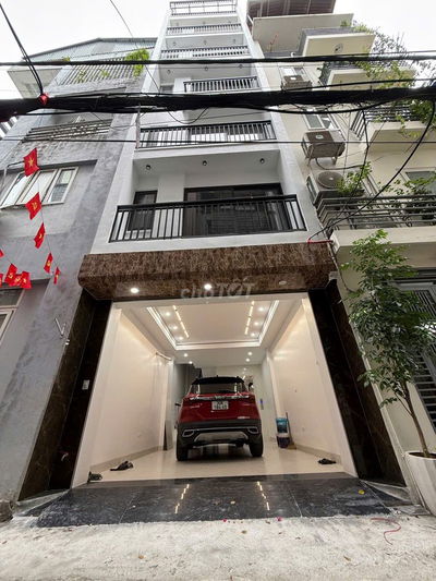 BÁN NHÀ HỒNG TIẾN BỒ ĐỀ 45M 7 TẦNG, THANG MÁY, GARA Ô TÔ 7 CHỖ