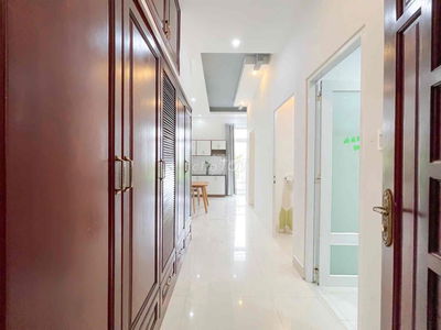 cho thuê căn hộ 2pn ban công ngay vòng xoay trung sơn sát rmit