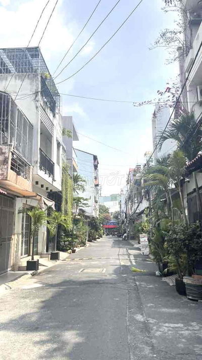 Nhà đẹp Vườn Lài, hẻm 8m dân trí, xe hơi thông, 4 tầng(4x17m),