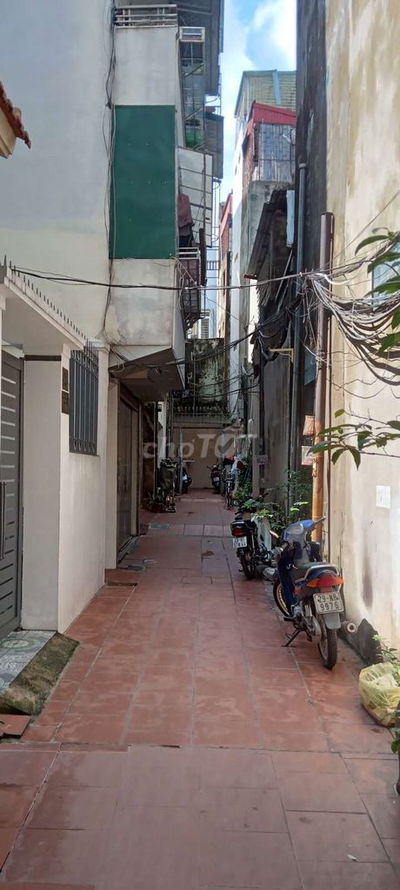 Bán nhà 6 tầng , gần phố Xã Đàn - Hà Nội