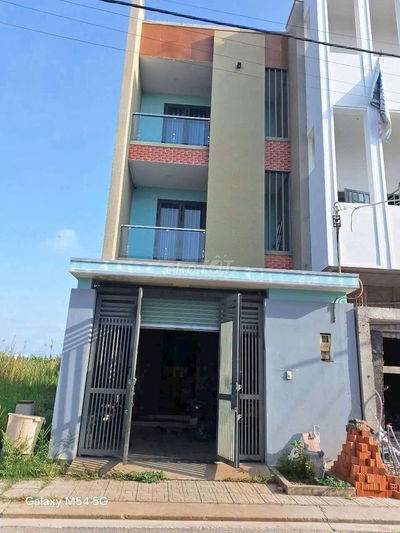 🔥🔥🔥 NHÀ 3 TẦNG, NGAY ĐH MARKETING, VÕ VĂN HÁT, LONG TRƯỜNG, Q.9