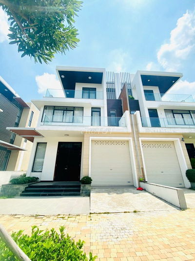 Biệt thự song lập 175m2 full nội thất đẹp, 4pn 4wc, hướng mát, sổ hồng