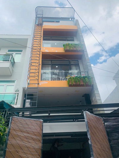 NHÀ GÒ VẤP-HẺM XE HƠI TRÁNH - 96M2 - DÒNG TIỀN 90TR/ THÁNG.