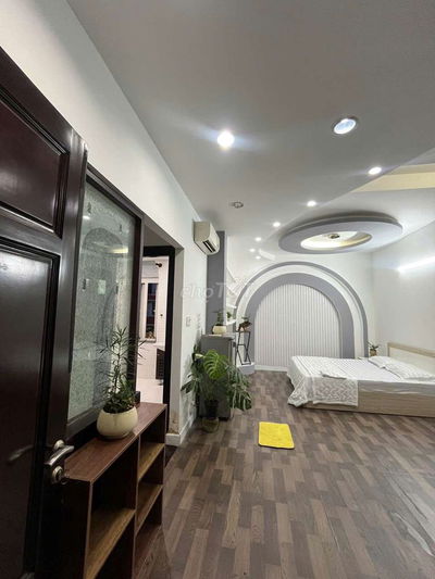 Cho thuê phòng vip có chỗ đậu xe hơi