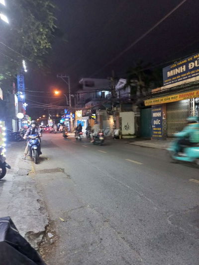 Chỉ6.35tỷ sở hửu siêu phẩm cực kỳ sang trọng sát mặt tiền phan văn trị