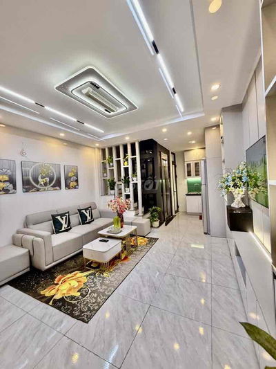 HOÀNG MAI – VF3 ĐỖ – 6 TẦNG THANG MÁY NHẬP – NHỈNH 8 TỶ