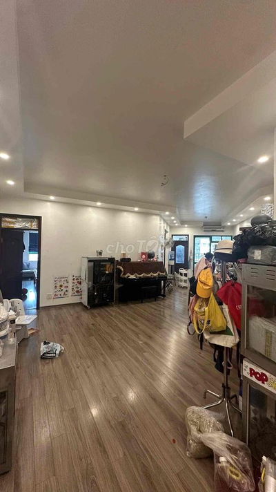 Cho thuê căn hộ 2 PN tại toà 17T4 KĐT Trung Hoà Nhân Chinh