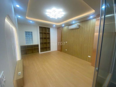 PHÂN LÔ CỰC ĐẸP – Ô TÔ TRÁNH – TÒA VP DÒNG TIỀN KHỦNG!