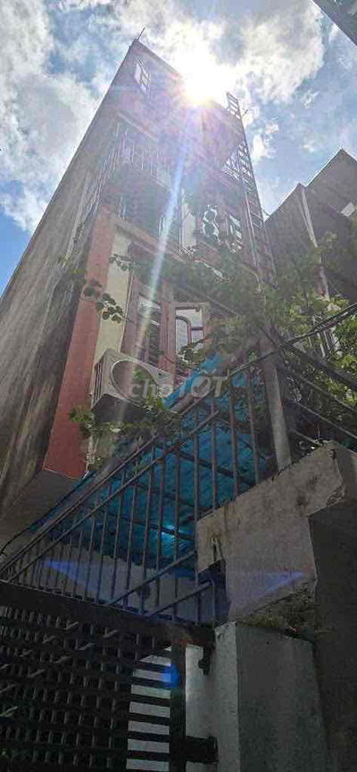 Bán nhà quận Hai Bà Trưng- Dân xây- Rẻ nhất khu vực- 61m2- 9.9 tỷ