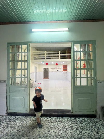 Nhà cho thuê 6x17m 2PN ngã tư ủy ban TCH