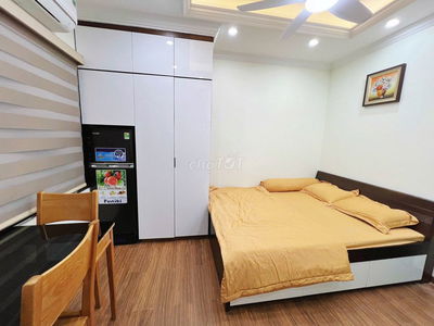Phòng đẹp mới 100% Thiến Hiền - Mỹ Đình có cửa sổ bếp tách biệt