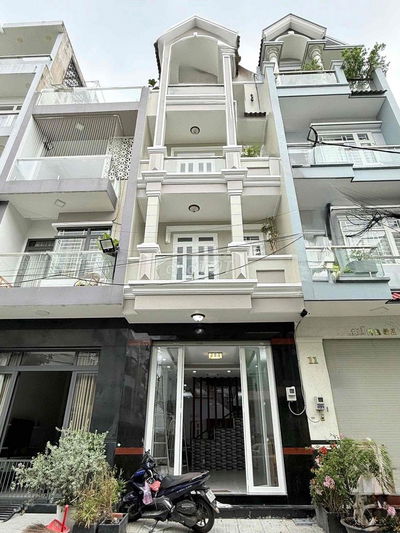 Nhà Đẹp Mặt Tiền Khu Tên Lửa, nhà ở liền.