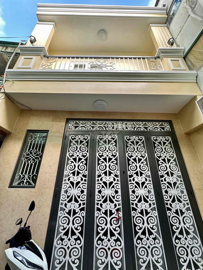Nhà đẹp Tám Danh P4Q8 hẻm thông 3,5m giá tốt